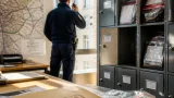 Un enquêteur de la zone Bruxelles-Capitale/Ixelles placé sous mandat d'arrêt après la disparition de 25.000 € lors d’une perquisition