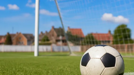 La Louvière dominée 3-0 à Luchin: enseignements d’un premier test estival