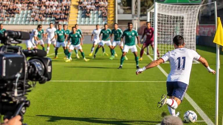 Amical au Nord: La Louvière s’incline 3-0, premiers enseignements pour la RAAL