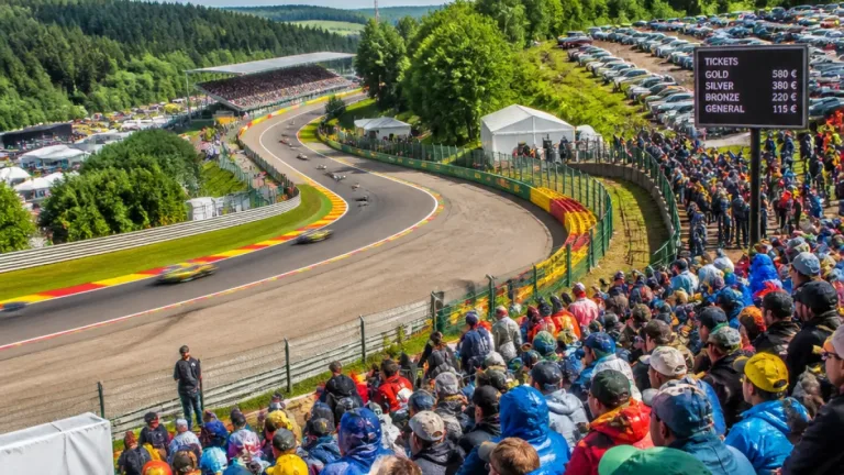 Formule 1: affluence record, billets chers et Spa comme dernier rendez-vous proche