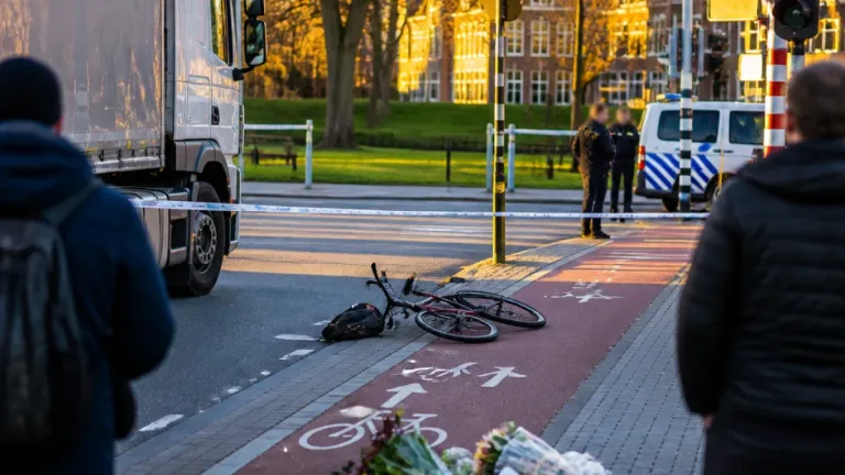 Nivelles : un accident mortel relance l'alerte sur la sécurité des cyclistes au centre-ville