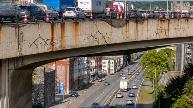 Ponts à Charleroi: cinq ouvrages jugés critiques, la Ville presse d'investir