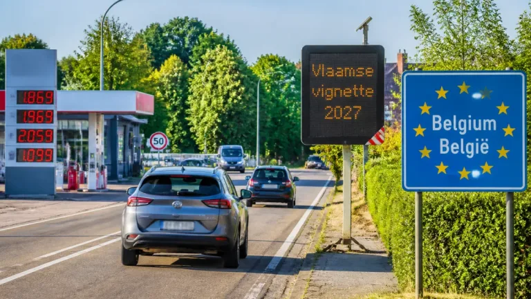 Vignette routière en Flandre: les communes frontalières d’Anvers réclament une dérogation